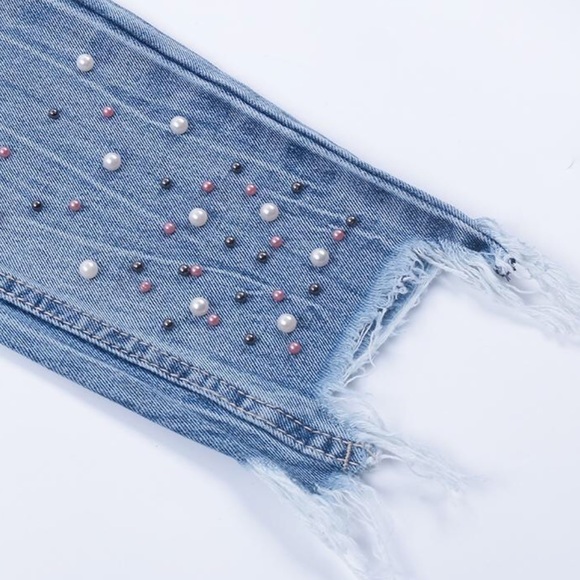 Denim & Pearl Jeans - Picture 3 of 4